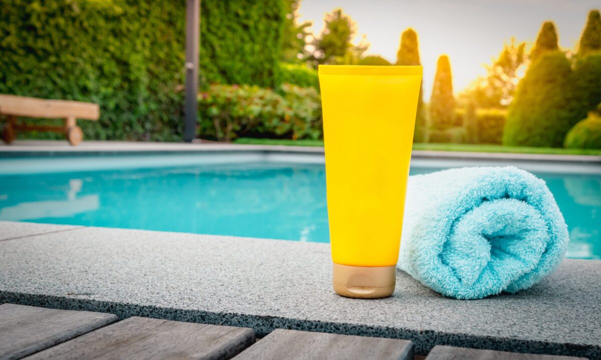 The Hidden Dangers of Pool Water and Chemical Sunscreen